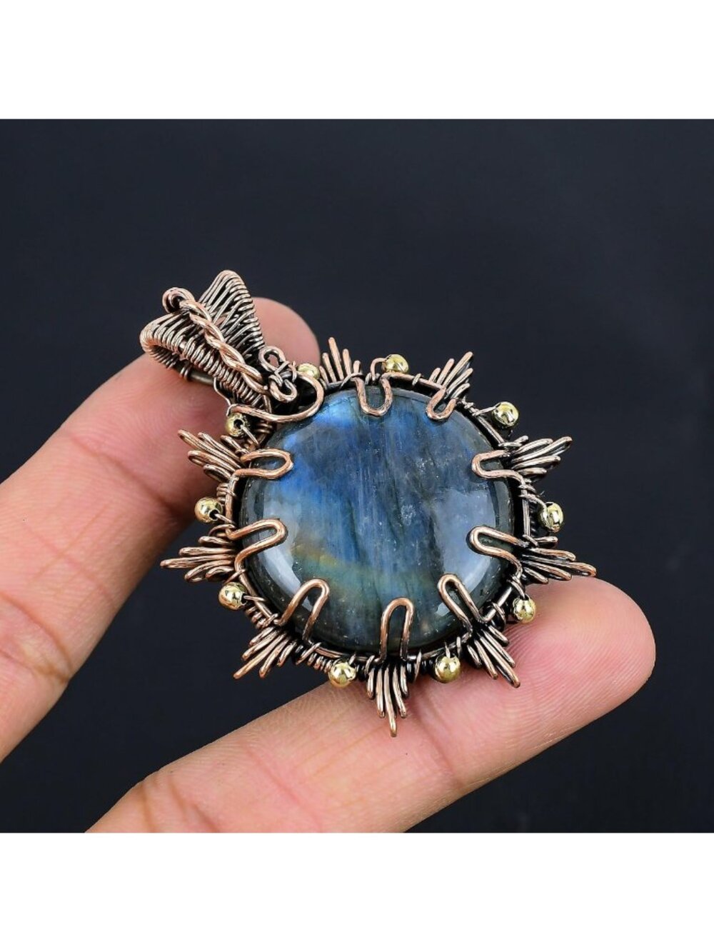 Handmade Blue Flashy Labradorite Pendant Necklace, Copper Wire Wrapped Jewelry - Picture 4 of 7